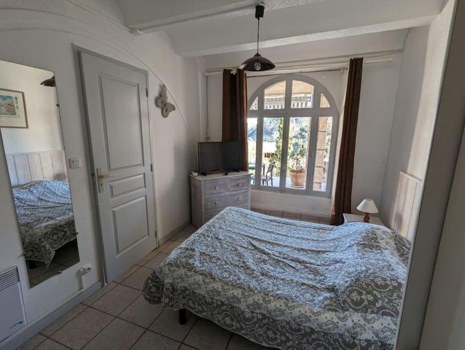 Gite Olivier Vals-les-Bains Bagian luar foto
